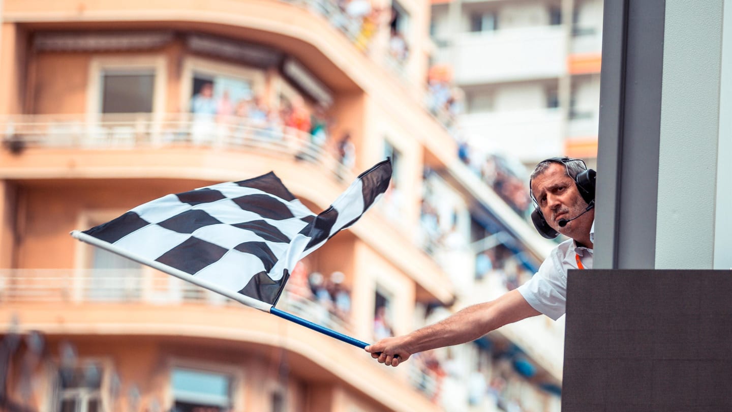 Chequered flag is waved at Formula One World Championship, Rd6, Monaco Grand Prix, Race, Monte-Carlo, Monaco, Sunday 27 May 2018. © Manuel Goria/Sutton Images