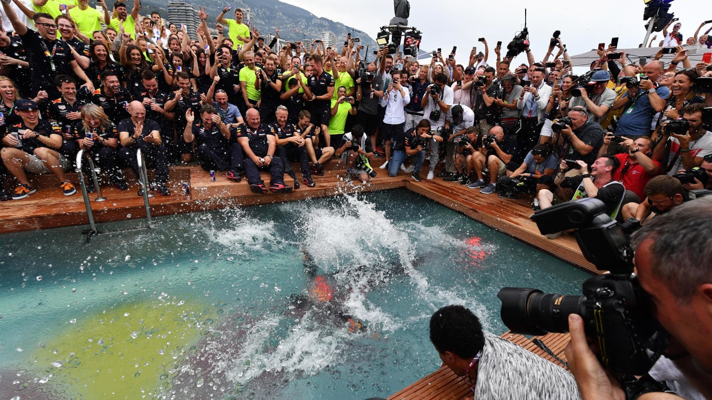 Daniel Ricciardo (AUS) Red Bull Racing celebrates in the Red Bull Energy Station swimming pool at Formula One World Championship, Rd6, Monaco Grand Prix, Race, Monte-Carlo, Monaco, Sunday 27 May 2018. © Mark Sutton/Sutton Images