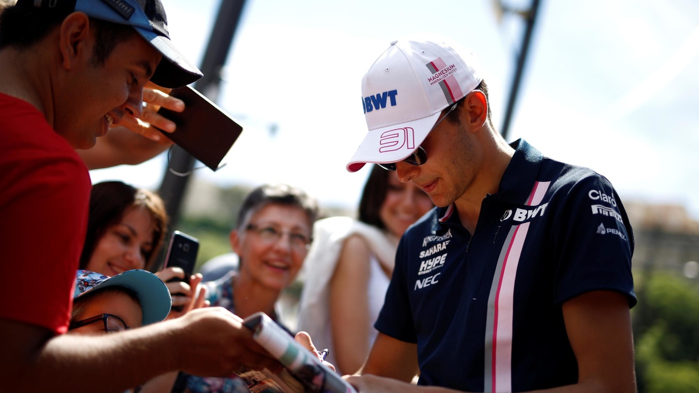 Esteban Ocon (FRA) Force India F1 signs autographs for the fans at Formula One World Championship, Rd6, Monaco Grand Prix, Preparations, Monte-Carlo, Monaco, Wednesday 23 May 2018. © Manuel Goria/Sutton Images