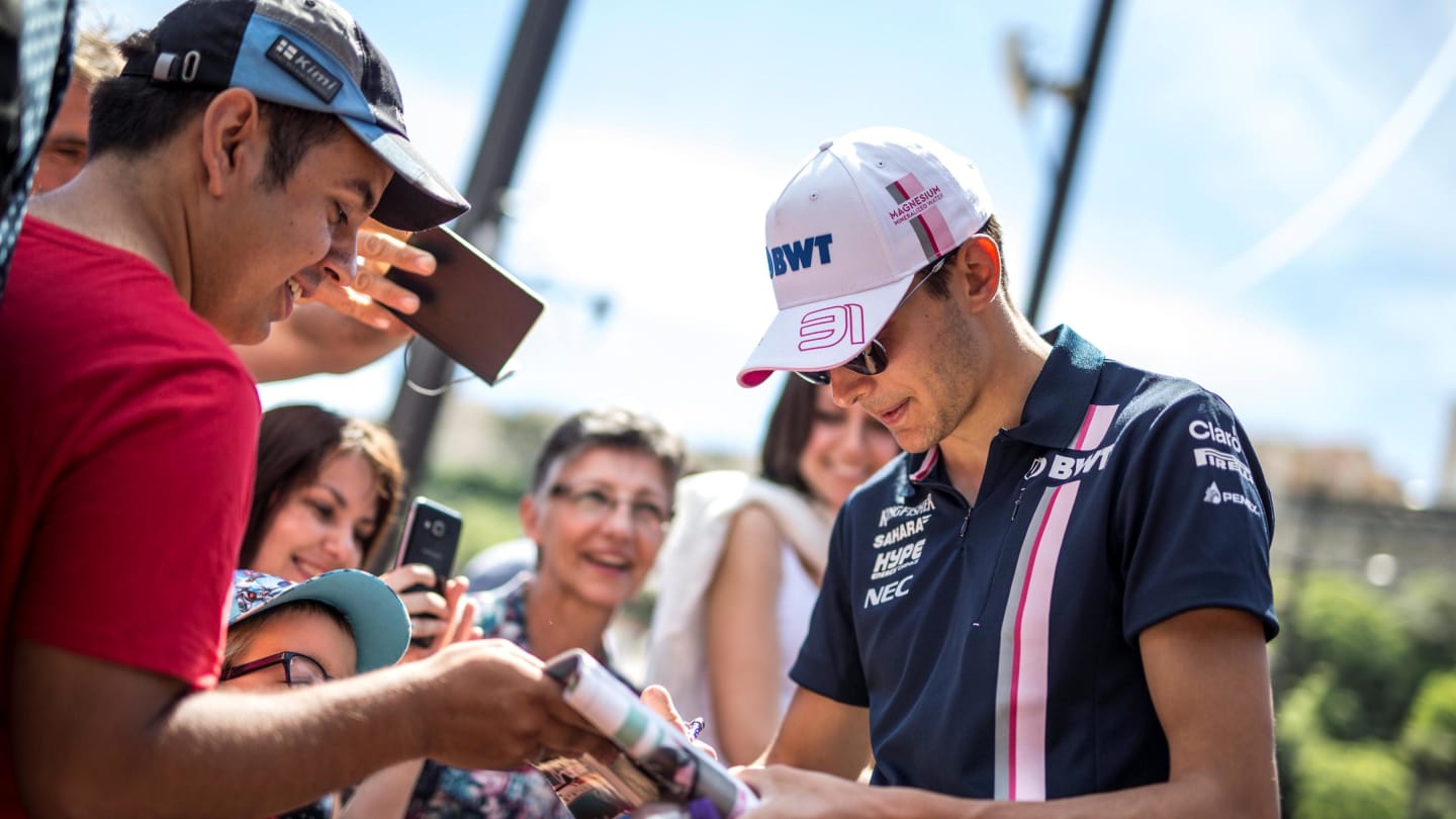 Esteban Ocon (FRA) Force India F1 signs autographs for the fans at Formula One World Championship, Rd6, Monaco Grand Prix, Preparations, Monte-Carlo, Monaco, Wednesday 23 May 2018. © Manuel Goria/Sutton Images