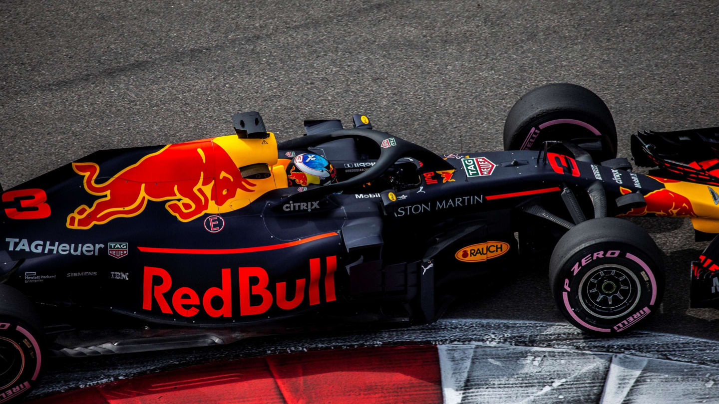 Daniel Ricciardo, Red Bull Racing RB14 at Formula One World Championship, Rd16, Russian Grand Prix,