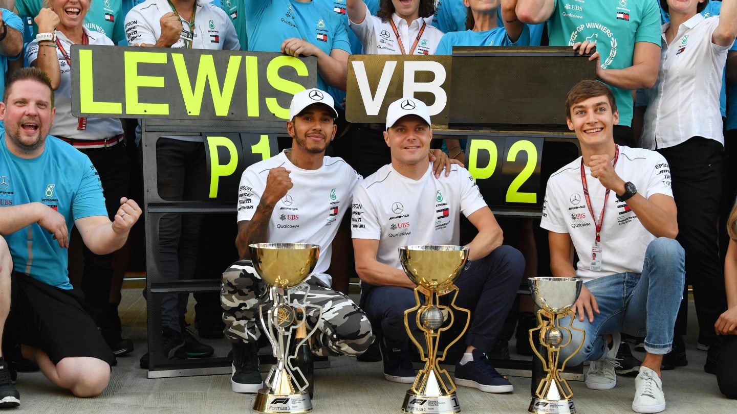 Race winner Lewis Hamilton, Mercedes AMG F1 cewl with Valtteri Bottas, Mercedes AMG F1 and George