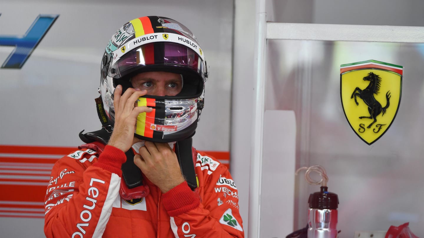 Sebastian Vettel, Ferrari at Formula One World Championship, Rd15, Singapore Grand Prix, Practice,