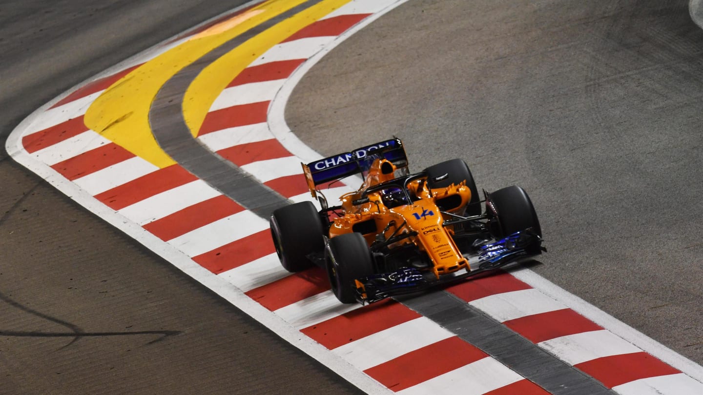 Fernando Alonso, McLaren MCL33 at Formula One World Championship, Rd15, Singapore Grand Prix, Race,
