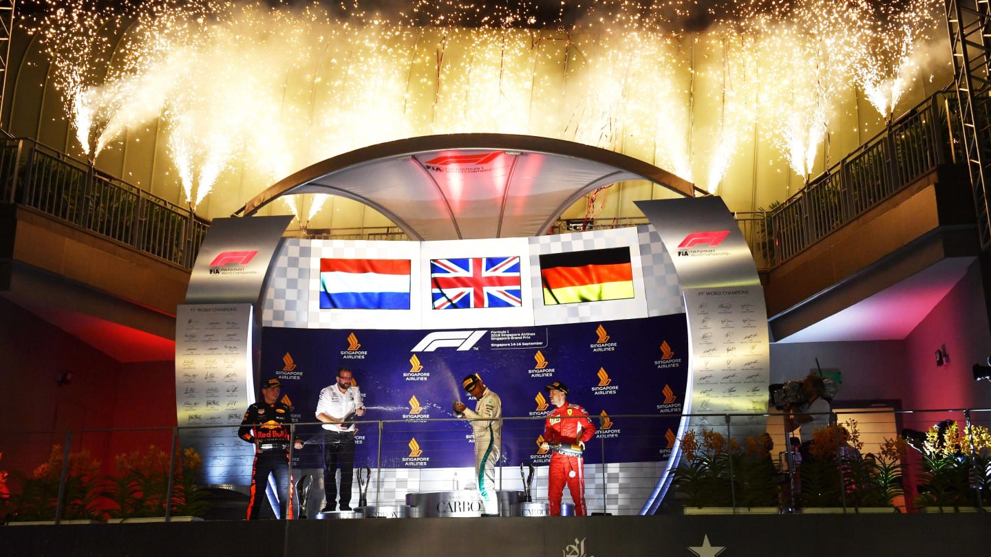 Max Verstappen, Red Bull Racing, Lewis Hamilton, Mercedes AMG F1 and Sebastian Vettel, Ferrari