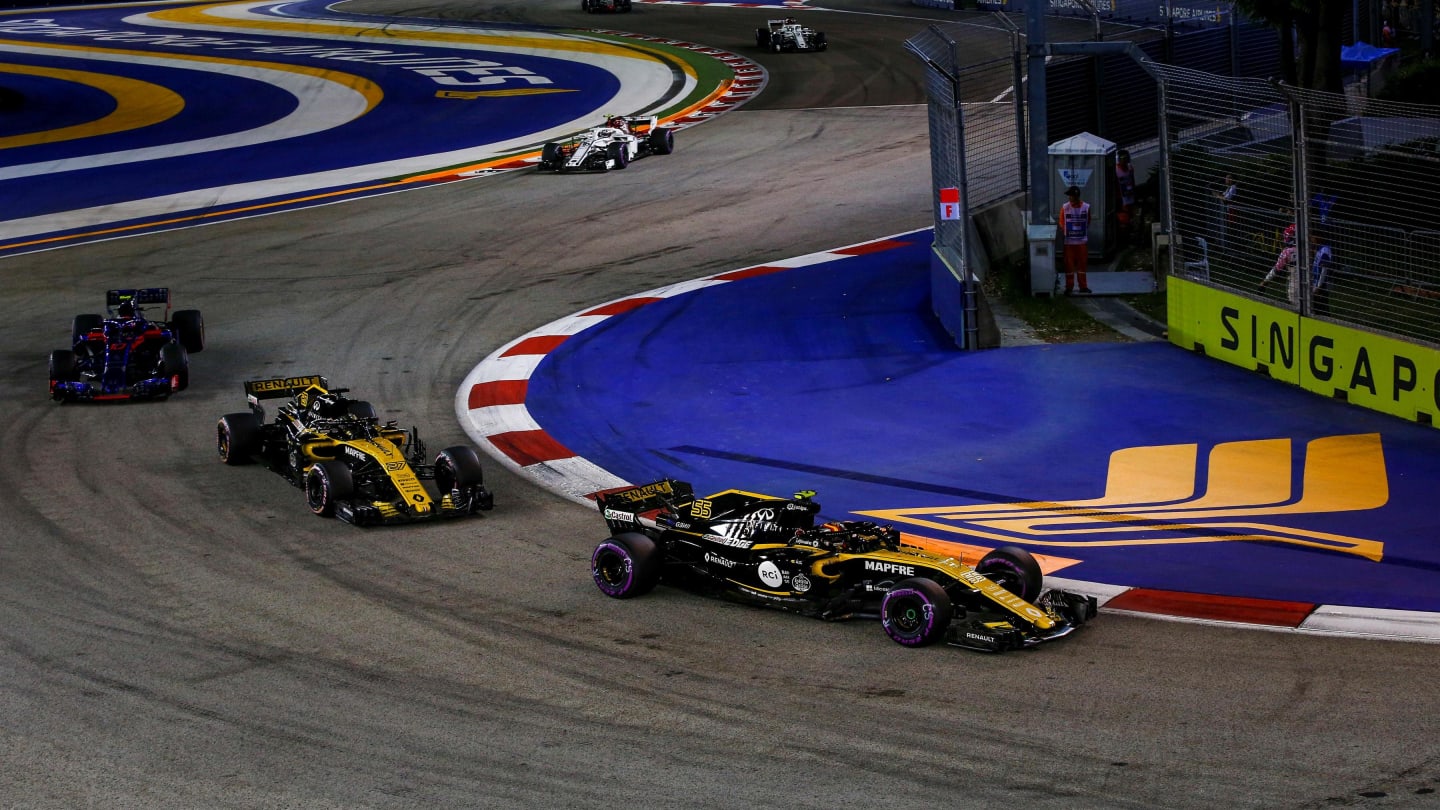Carlos Sainz Jr, Renault Sport F1 Team R.S. 18 at Formula One World Championship, Rd15, Singapore