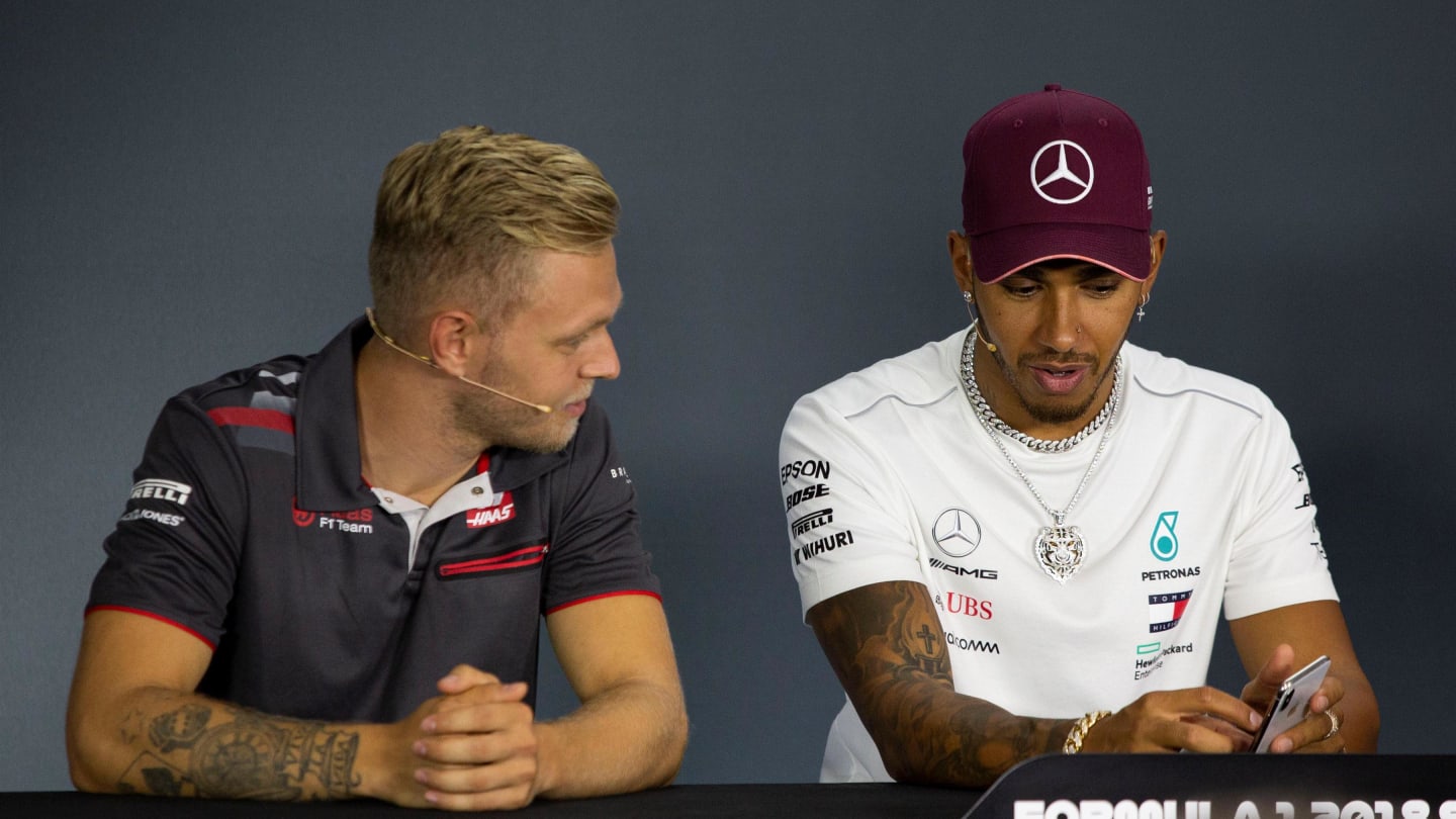 Kevin Magnussen, Haas F1 Team and Lewis Hamilton, Mercedes AMG F1 in Press Conference at Formula