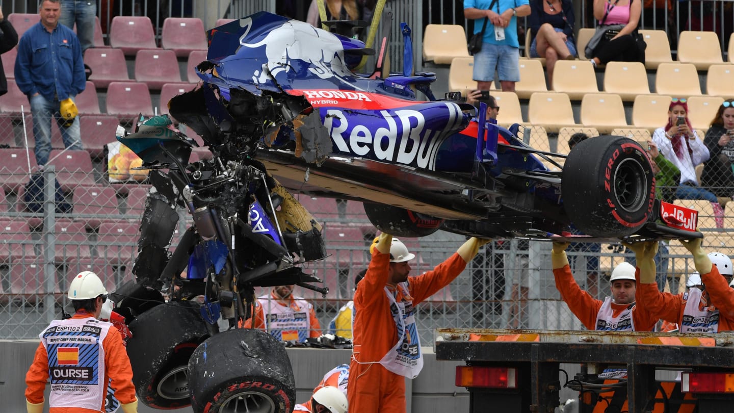 The crashed car of Brendon Hartley (NZL) Scuderia Toro Rosso STR13 is recovered in FP3 at Formula One World Championship, Rd5, Spanish Grand Prix, Qualifying, Barcelona, Spain, Saturday 12 May 2018. © Mark Sutton/Sutton Images