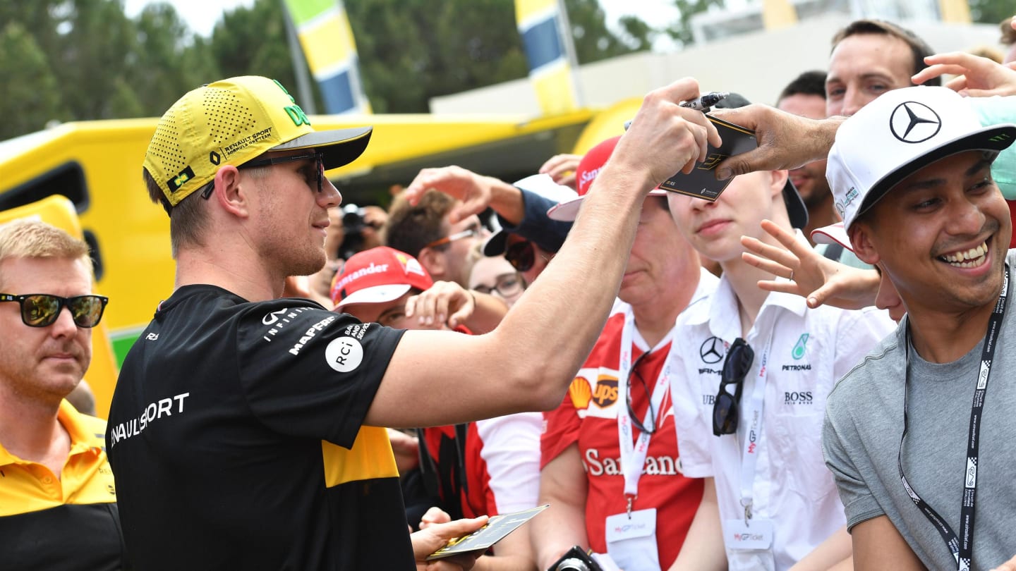 Nico Hulkenberg (GER) Renault Sport F1 Team fans selfie at Formula One World Championship, Rd5, Spanish Grand Prix, Preparations, Barcelona, Spain, Thursday 10 May 2018. © Jerry Andre/Sutton Images
