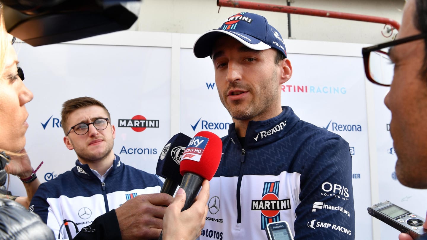Robert Kubica (POL) Williams talks with the media at Formula One Testing, Day Four, Barcelona, Spain, 9 March 2018. © Mark Sutton/Sutton Images