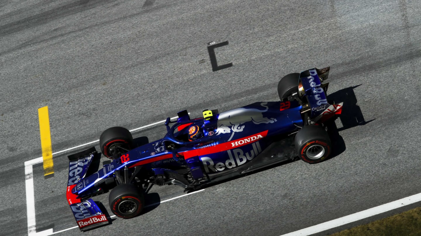 RED BULL RING, AUSTRIA - JUNE 28: Alexander Albon, Toro Rosso STR14 during the Austrian GP at Red Bull Ring on June 28, 2019 in Red Bull Ring, Austria. (Photo by Jerry Andre / LAT Images)