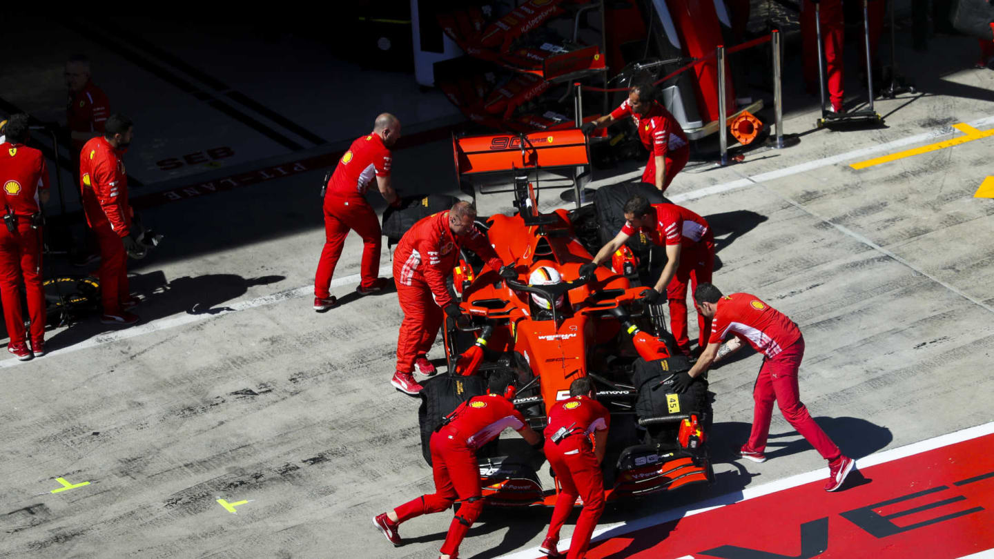 RED BULL RING, AUSTRIA - JUNE 28: Sebastian Vettel, Ferrari SF90, is returned to the garage during the Austrian GP at Red Bull Ring on June 28, 2019 in Red Bull Ring, Austria. (Photo by Jerry Andre / LAT Images)