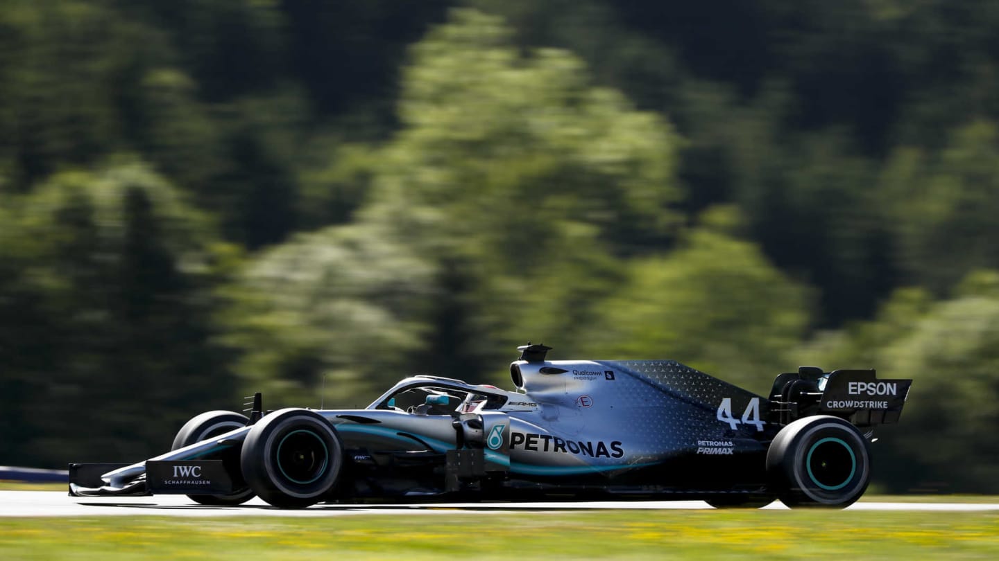 RED BULL RING, AUSTRIA - JUNE 28: Lewis Hamilton, Mercedes AMG F1 W10 during the Austrian GP at Red Bull Ring on June 28, 2019 in Red Bull Ring, Austria. (Photo by Glenn Dunbar / LAT Images)