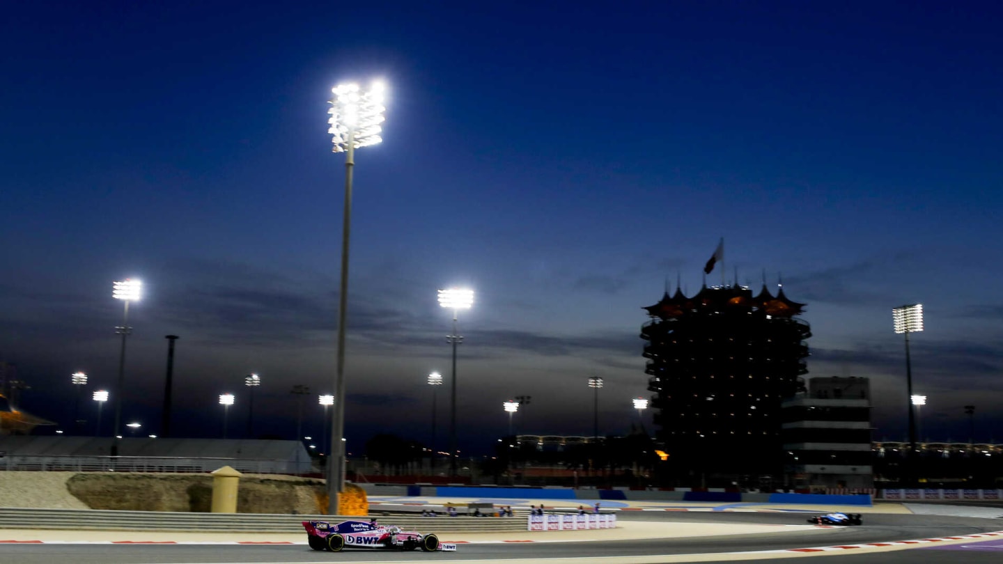 BAHRAIN INTERNATIONAL CIRCUIT, BAHRAIN - MARCH 29: Sergio Perez, Racing Point RP19 during the Bahrain GP at Bahrain International Circuit on March 29, 2019 in Bahrain International Circuit, Bahrain. (Photo by Zak Mauger / LAT Images)