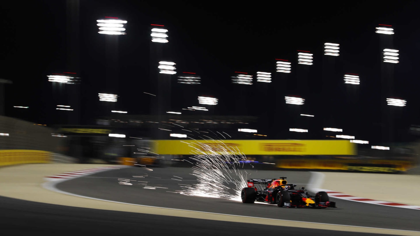 BAHRAIN INTERNATIONAL CIRCUIT, BAHRAIN - MARCH 29: Sparks fly from the car of Max Verstappen, Red Bull Racing RB15 during the Bahrain GP at Bahrain International Circuit on March 29, 2019 in Bahrain International Circuit, Bahrain. (Photo by Steven Tee / LAT Images)