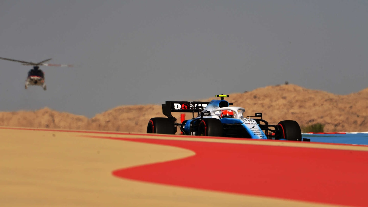 BAHRAIN INTERNATIONAL CIRCUIT, BAHRAIN - MARCH 30: Robert Kubica, Williams FW42 during the Bahrain GP at Bahrain International Circuit on March 30, 2019 in Bahrain International Circuit, Bahrain. (Photo by Mark Sutton / Sutton Images)
