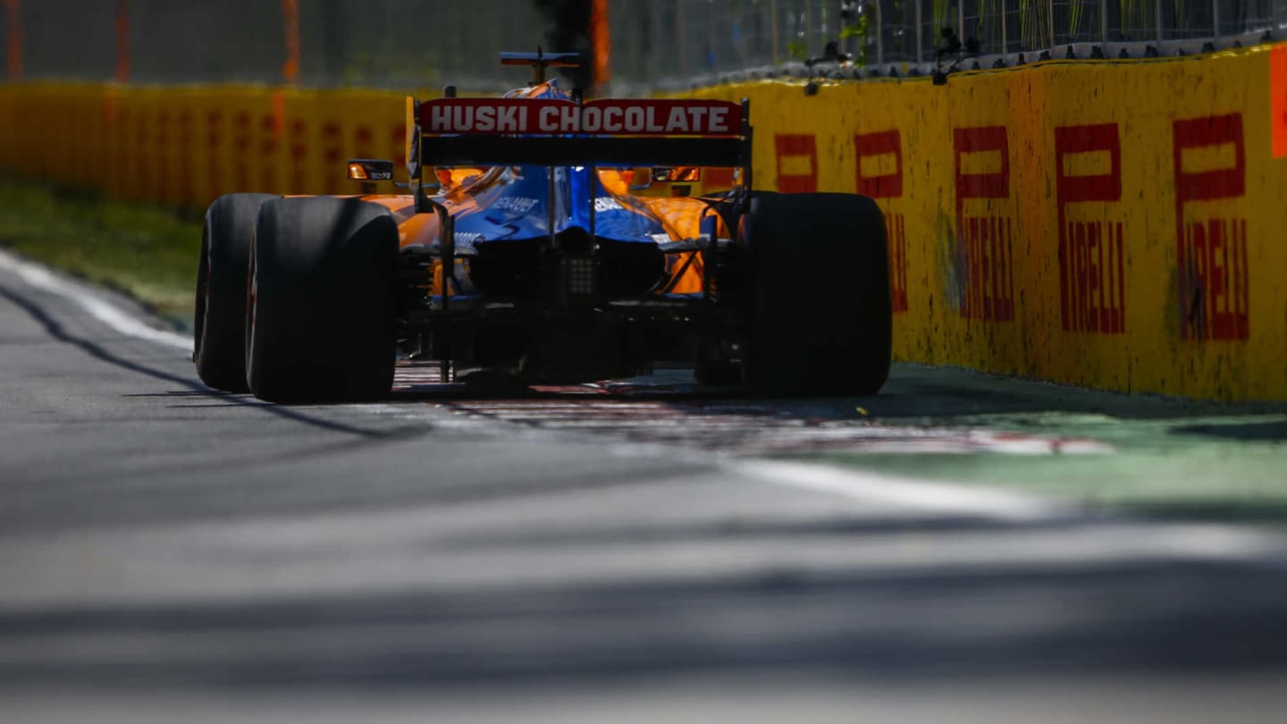 CIRCUIT GILLES-VILLENEUVE, CANADA - JUNE 07: Carlos Sainz, McLaren MCL34 during the Canadian GP at Circuit Gilles-Villeneuve on June 07, 2019 in Circuit Gilles-Villeneuve, Canada. (Photo by Andy Hone / LAT Images)