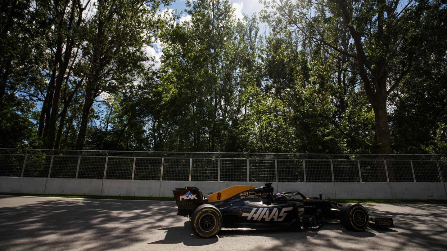 CIRCUIT GILLES-VILLENEUVE, CANADA - JUNE 07: Romain Grosjean, Haas VF-19 during the Canadian GP at Circuit Gilles-Villeneuve on June 07, 2019 in Circuit Gilles-Villeneuve, Canada. (Photo by Zak Mauger / LAT Images)