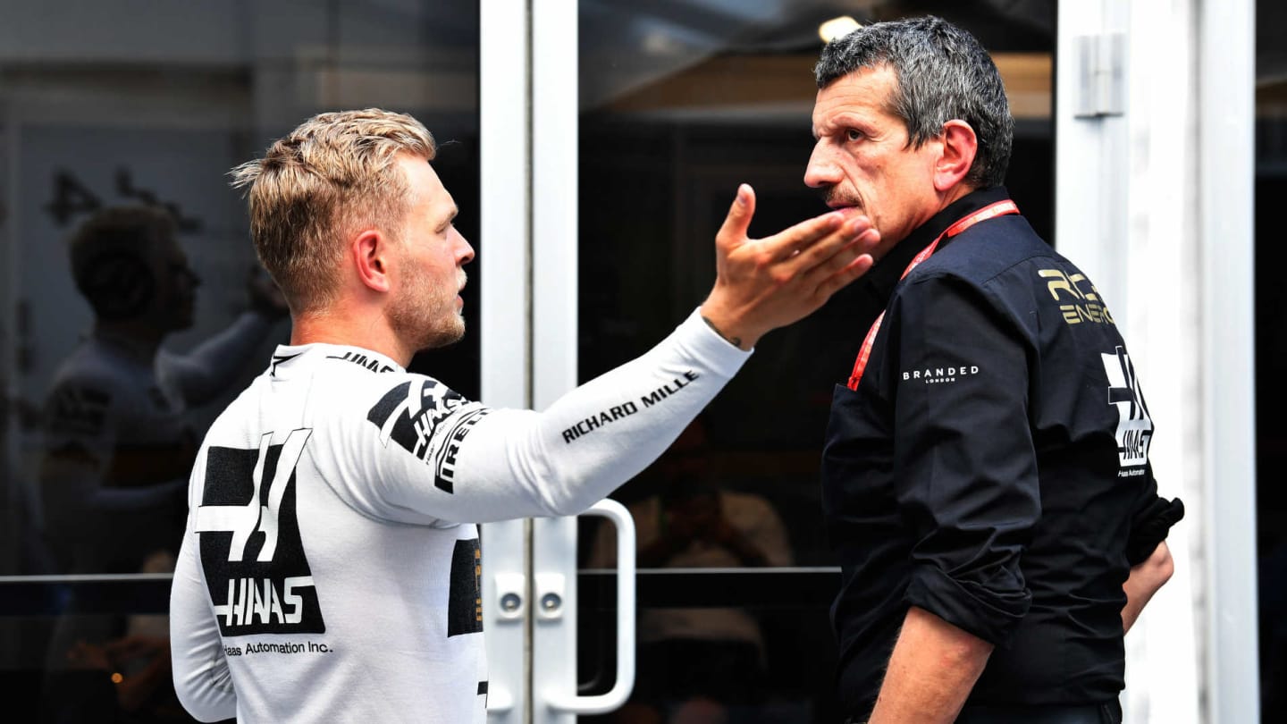 CIRCUIT GILLES-VILLENEUVE, CANADA - JUNE 07: Kevin Magnussen, Haas F1, talks with Guenther Steiner,
