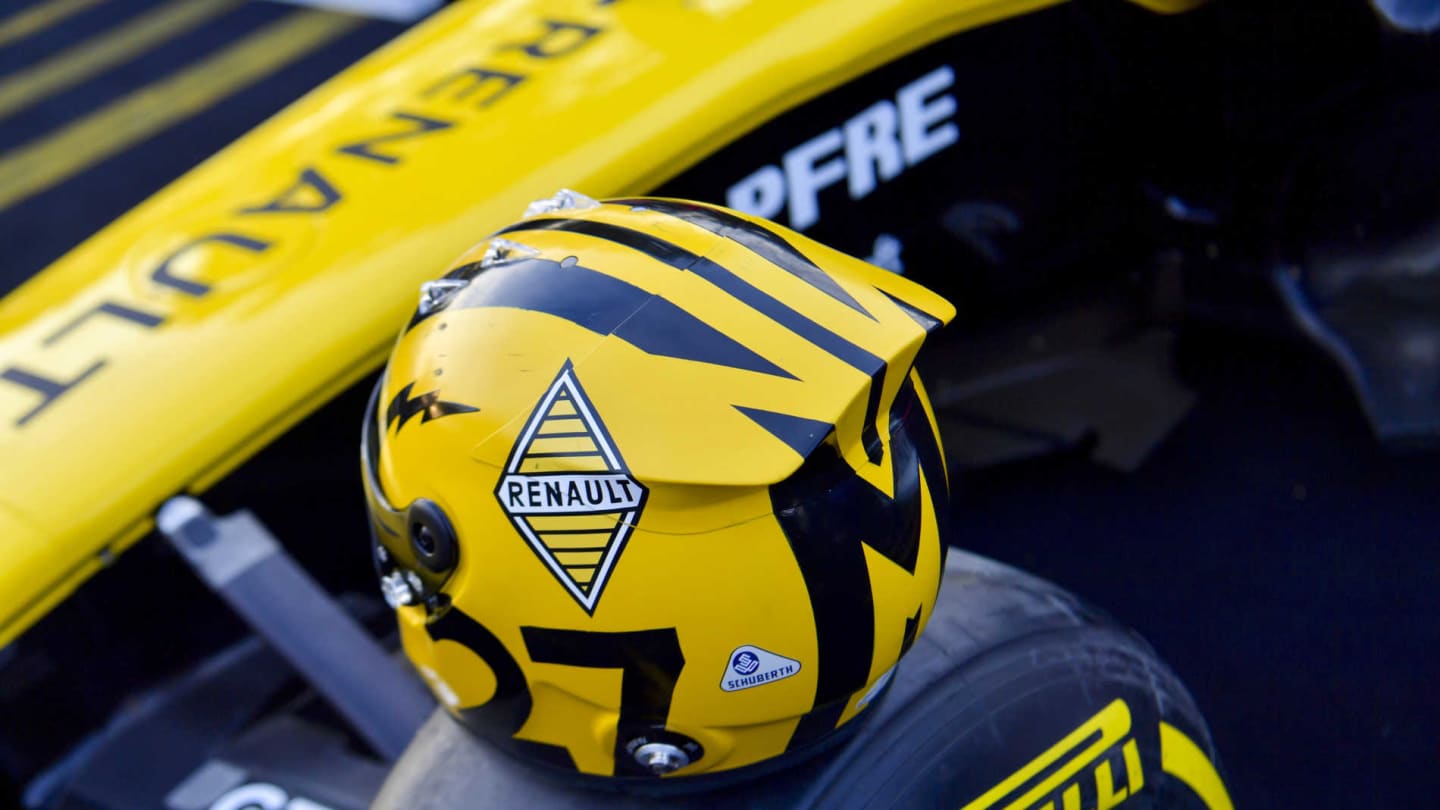 SHANGHAI INTERNATIONAL CIRCUIT, CHINA - APRIL 11: The helmet of Nico Hulkenberg, Renault F1 Team, poses on a car during the Chinese GP at Shanghai International Circuit on April 11, 2019 in Shanghai International Circuit, China. (Photo by Jerry Andre / Sutton Images)