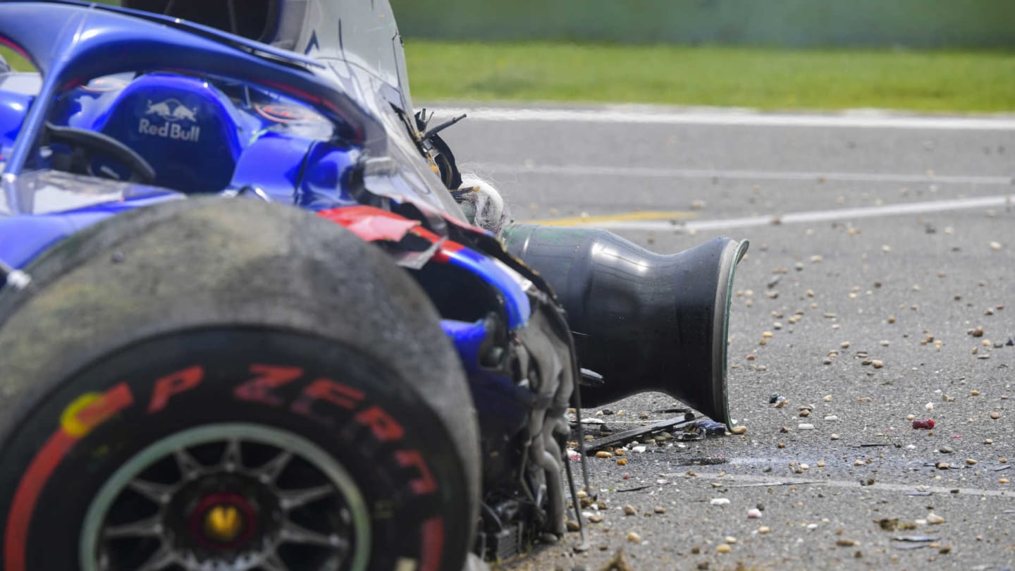 SHANGHAI INTERNATIONAL CIRCUIT, CHINA - APRIL 13: The damaged car of Alexander Albon, Toro Rosso STR14, after his crash towards the end of practice 3 during the Chinese GP at Shanghai International Circuit on April 13, 2019 in Shanghai International Circuit, China. (Photo by Jerry Andre / Sutton Images)