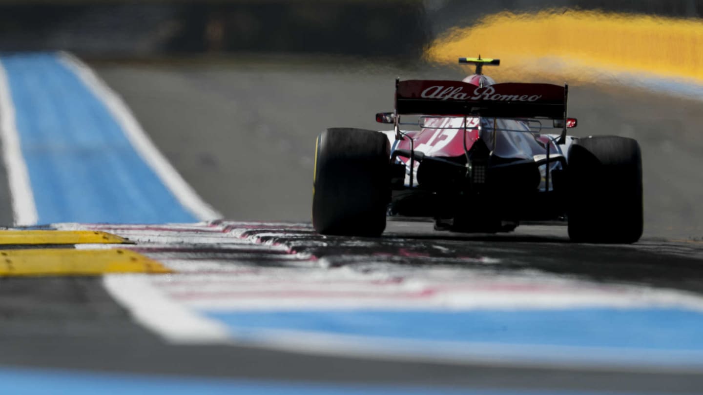 CIRCUIT PAUL RICARD, FRANCE - JUNE 21: Antonio Giovinazzi, Alfa Romeo Racing C38 during the French GP at Circuit Paul Ricard on June 21, 2019 in Circuit Paul Ricard, France. (Photo by Zak Mauger / LAT Images)