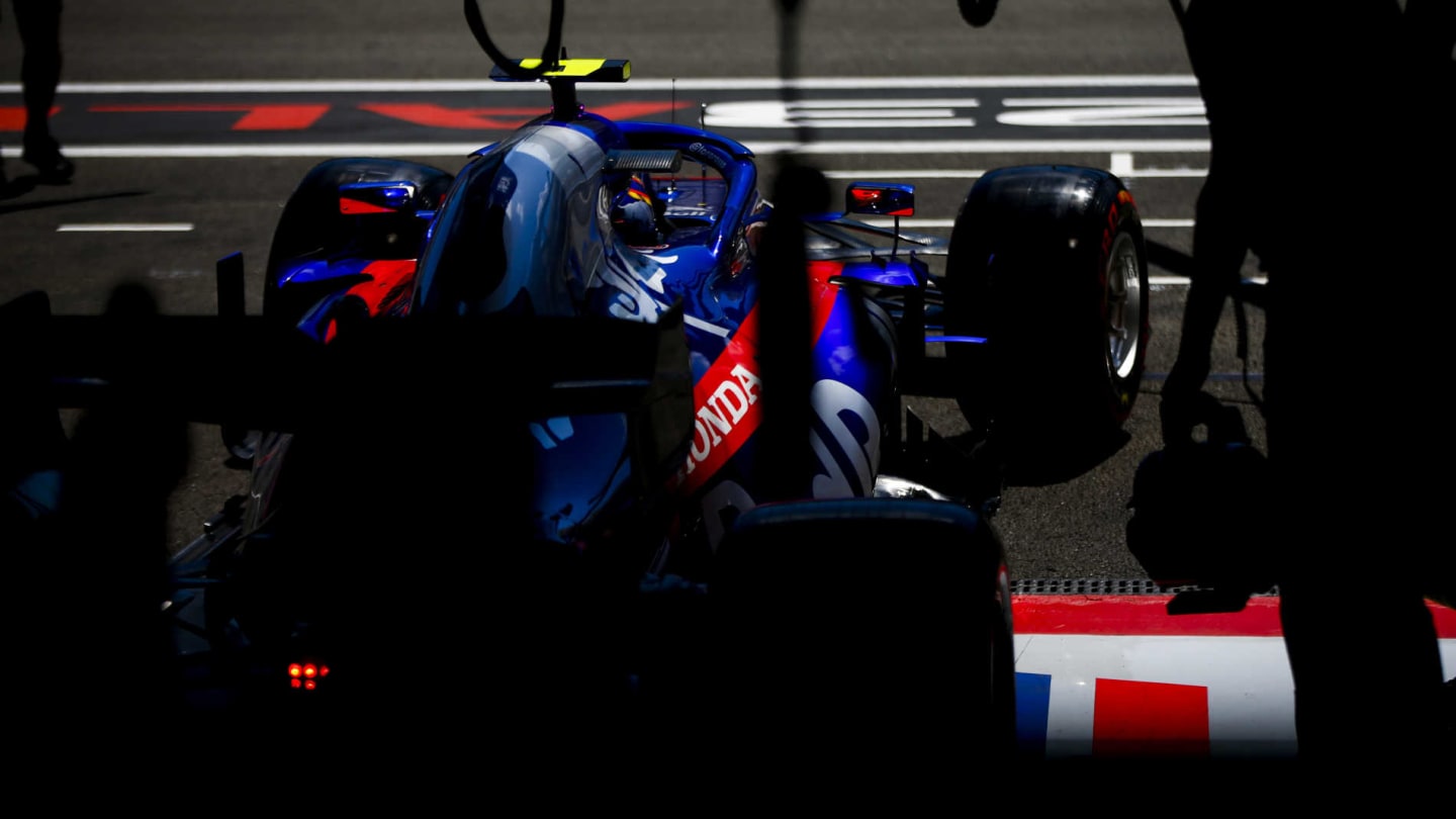 CIRCUIT PAUL RICARD, FRANCE - JUNE 22: Alexander Albon, Toro Rosso STR14, leaves the garage during the French GP at Circuit Paul Ricard on June 22, 2019 in Circuit Paul Ricard, France. (Photo by Andy Hone / LAT Images)