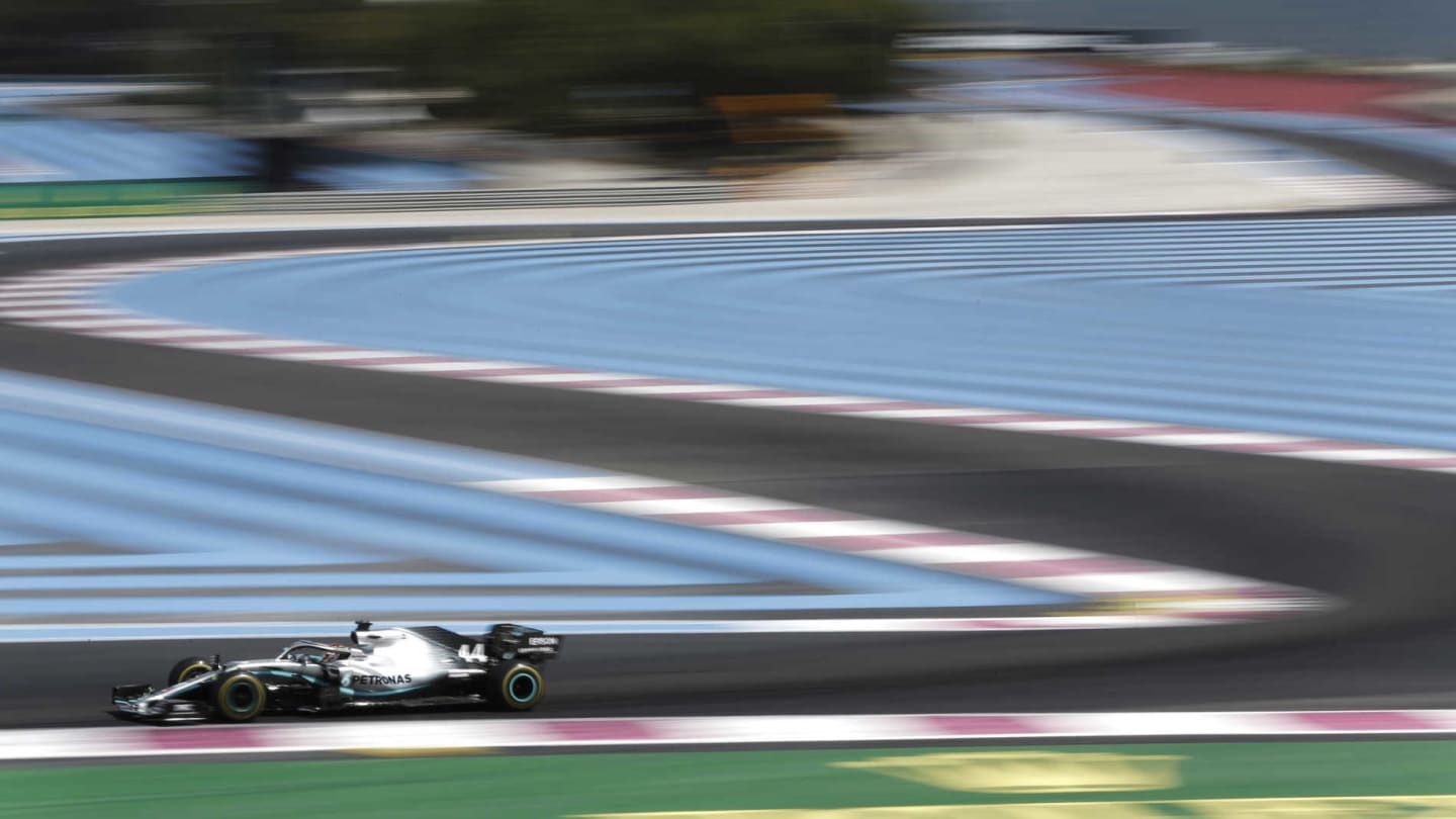 CIRCUIT PAUL RICARD, FRANCE - JUNE 23: Lewis Hamilton, Mercedes AMG F1 W10 during the French GP at Circuit Paul Ricard on June 23, 2019 in Circuit Paul Ricard, France. (Photo by Joe Portlock / LAT Images)