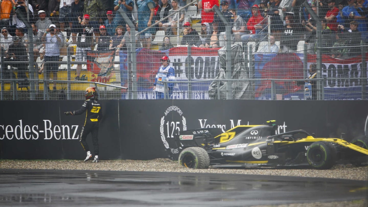 HOCKENHEIMRING, GERMANY - JULY 28: Nico Hulkenberg, Renault R.S. 19 hits the wall at retires from the race during the German GP at Hockenheimring on July 28, 2019 in Hockenheimring, Germany. (Photo by Andy Hone / LAT Images)