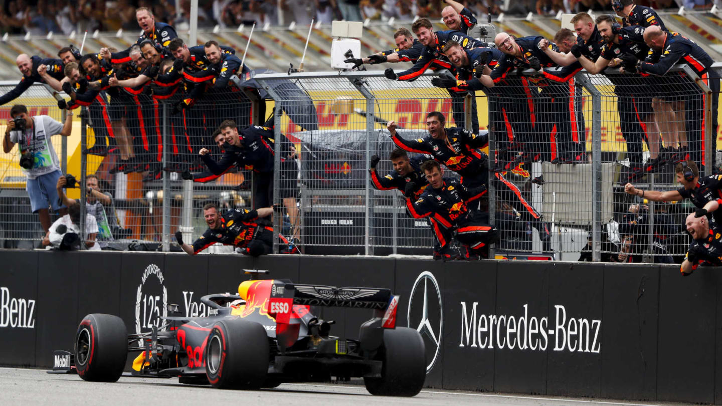 HOCKENHEIMRING, GERMANY - JULY 28: Red Bull mechanics celebrate on the pit wall for Race winner Max