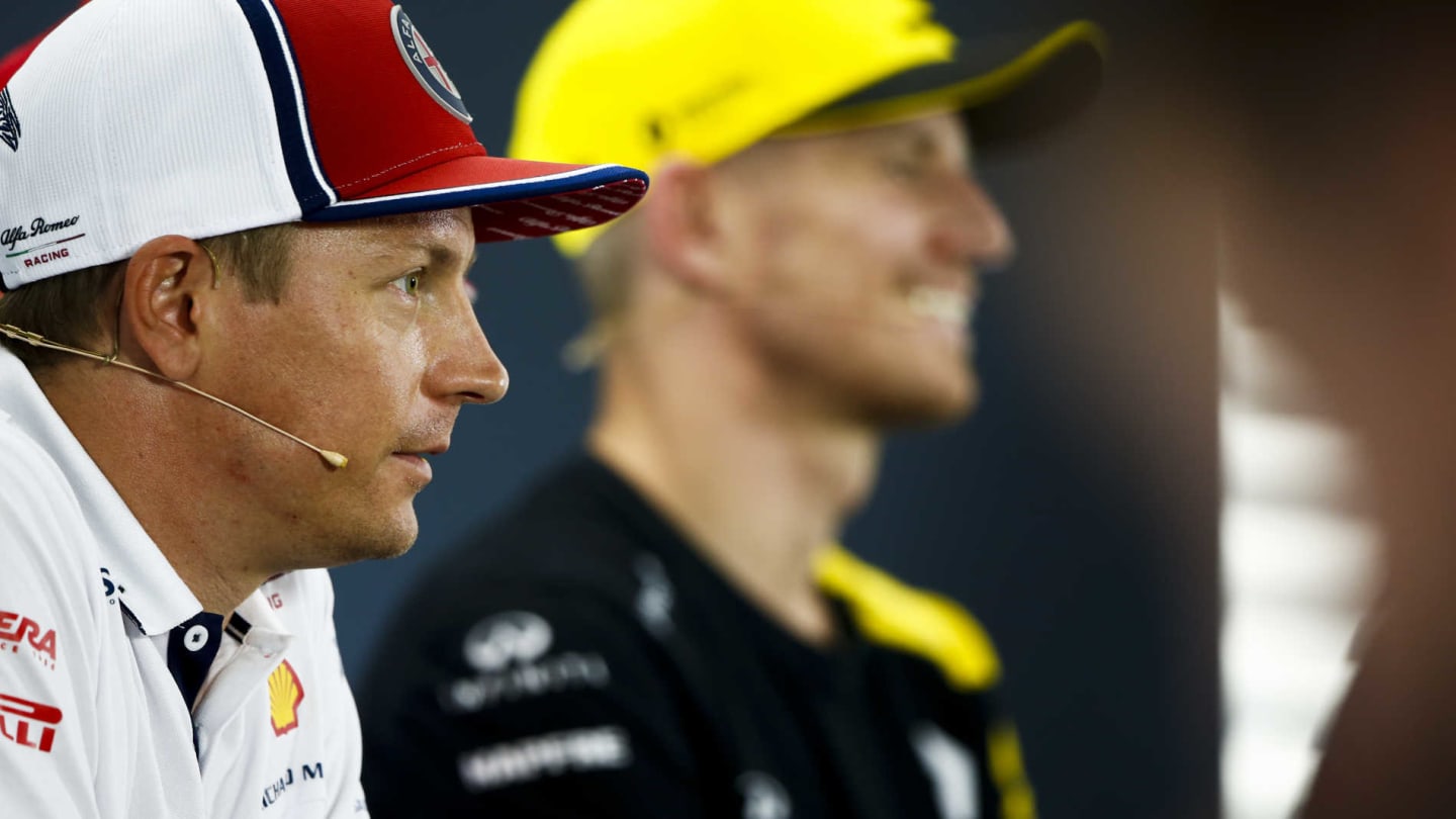 HOCKENHEIMRING, GERMANY - JULY 25: Kimi Raikkonen, Alfa Romeo Racing and Nico Hulkenberg, Renault F1 Team in the Press Conference during the German GP at Hockenheimring on July 25, 2019 in Hockenheimring, Germany. (Photo by Andy Hone / LAT Images)