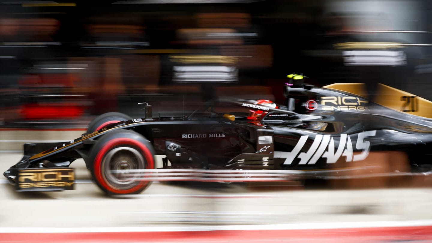 SILVERSTONE, UNITED KINGDOM - JULY 13: Kevin Magnussen, Haas VF-19, in the pit lane during the