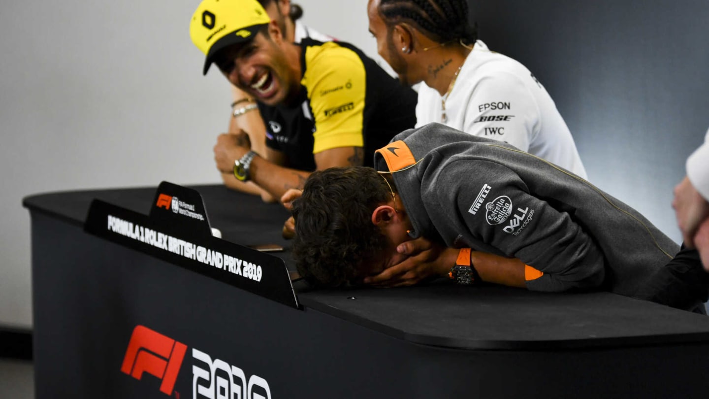 SILVERSTONE, UNITED KINGDOM - JULY 11: Daniel Ricciardo, Renault F1 Team and Lando Norris, McLaren laughing in the Press Conference during the British GP at Silverstone on July 11, 2019 in Silverstone, United Kingdom. (Photo by Mark Sutton / Sutton Images)