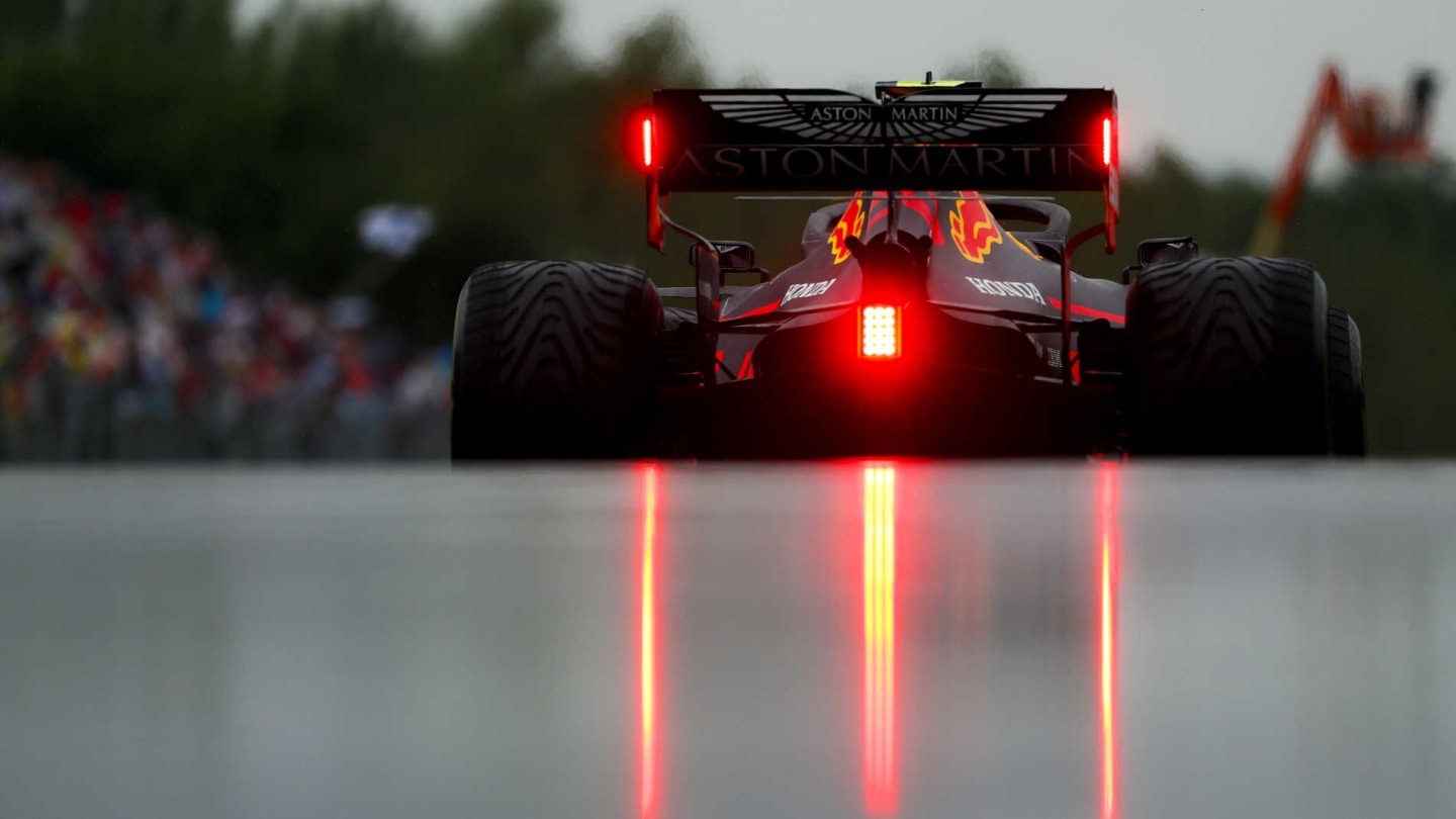 HUNGARORING, HUNGARY - AUGUST 02: Pierre Gasly, Red Bull Racing RB15 during the Hungarian GP at Hungaroring on August 02, 2019 in Hungaroring, Hungary. (Photo by Sam Bloxham / LAT Images)