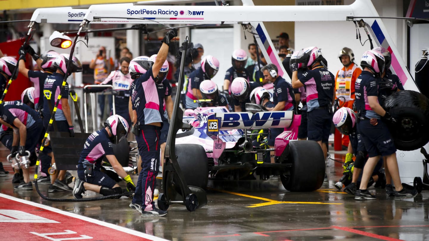 HUNGARORING, HUNGARY - AUGUST 02: Lance Stroll, Racing Point RP19, makes a pit stop during practice during the Hungarian GP at Hungaroring on August 02, 2019 in Hungaroring, Hungary. (Photo by Andy Hone / LAT Images)