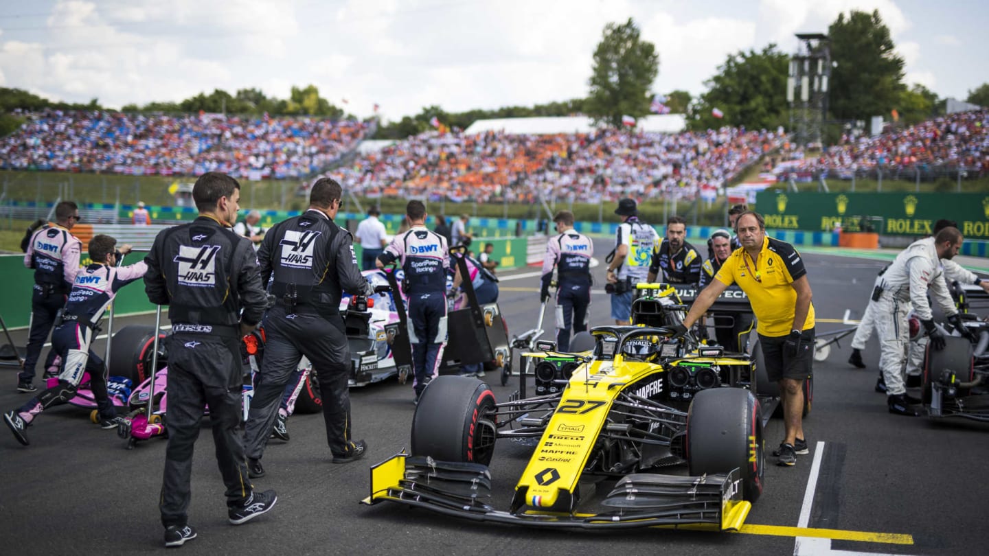 HUNGARORING, HUNGARY - AUGUST 04: Nico Hulkenberg, Renault R.S. 19, arrives on the grid during the