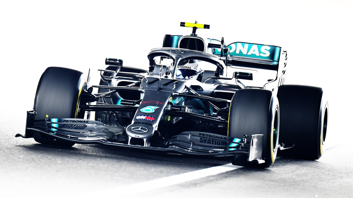 SUZUKA, JAPAN - OCTOBER 11: Valtteri Bottas driving the (77) Mercedes AMG Petronas F1 Team Mercedes