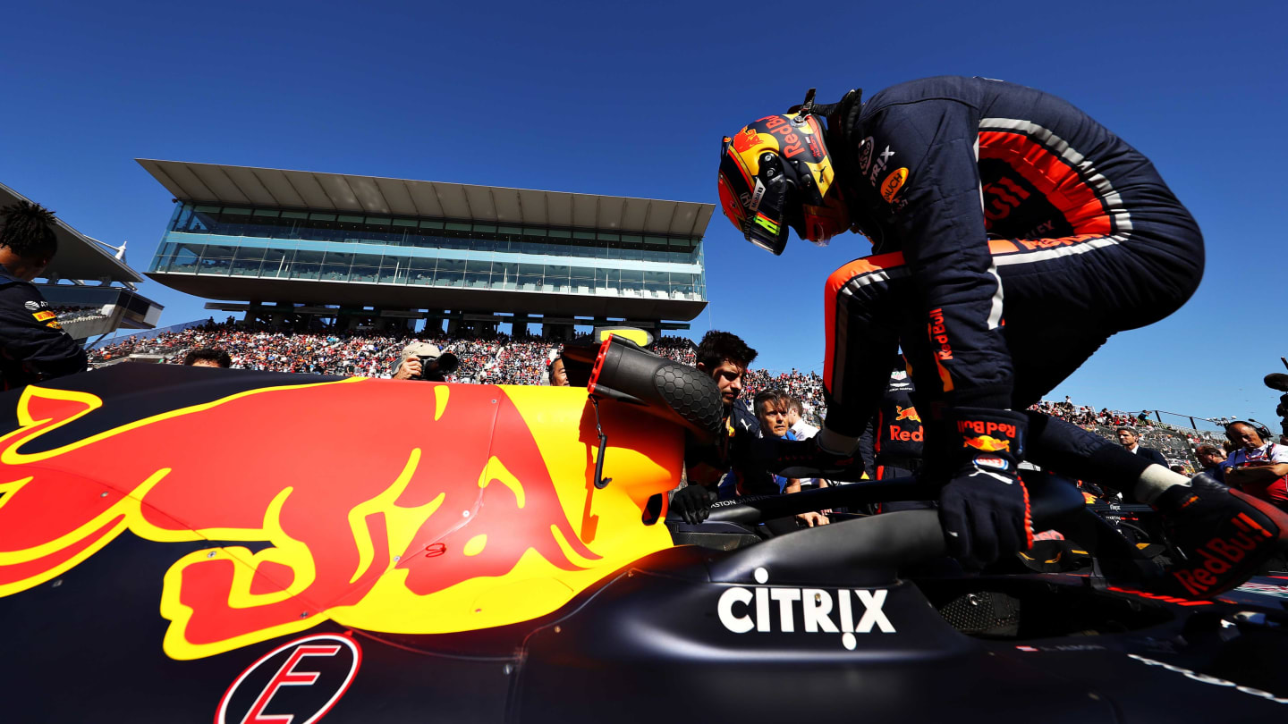 SUZUKA, JAPAN - OCTOBER 13: Alexander Albon of Thailand and Red Bull Racing prepares to drive on