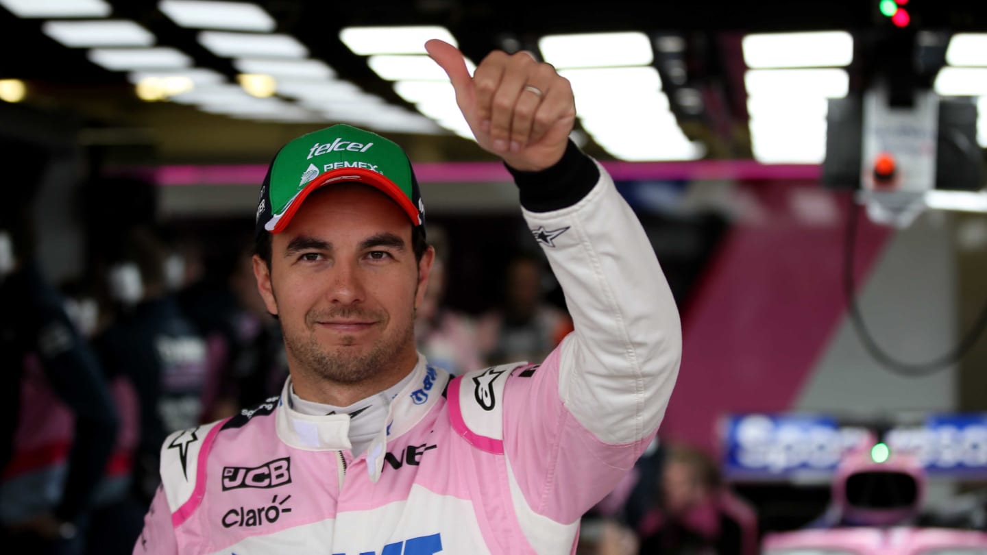 MEXICO CITY, MEXICO - OCTOBER 26: Sergio Perez of Mexico and Racing Point waves to the crowd from