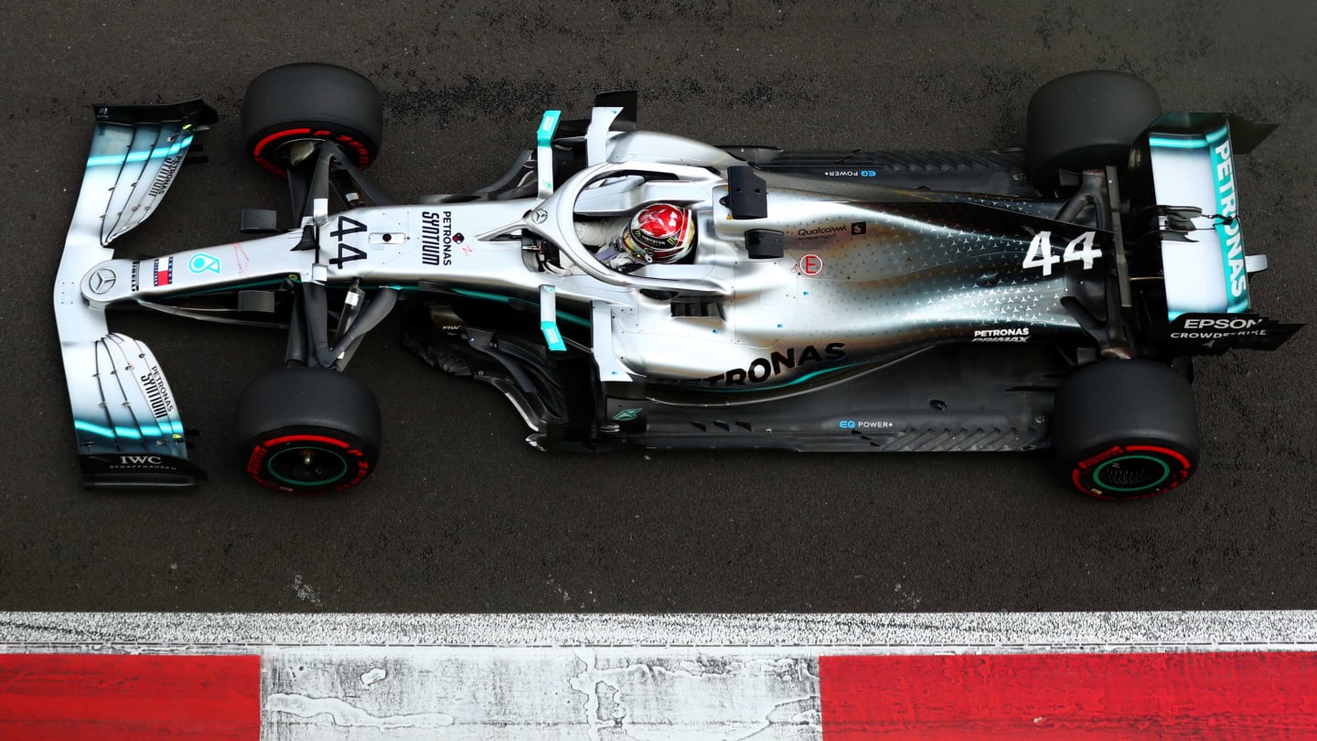 MEXICO CITY, MEXICO - OCTOBER 26: Lewis Hamilton of Great Britain driving the (44) Mercedes AMG