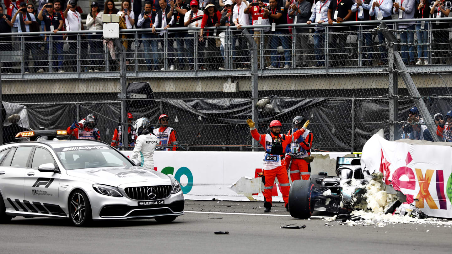 MEXICO CITY, MEXICO - OCTOBER 26: Valtteri Bottas of Finland and Mercedes GP walks from his car after crashing during qualifying for the F1 Grand Prix of Mexico at Autodromo Hermanos Rodriguez on October 26, 2019 in Mexico City, Mexico. (Photo by Will Taylor-Medhurst/Getty Images)