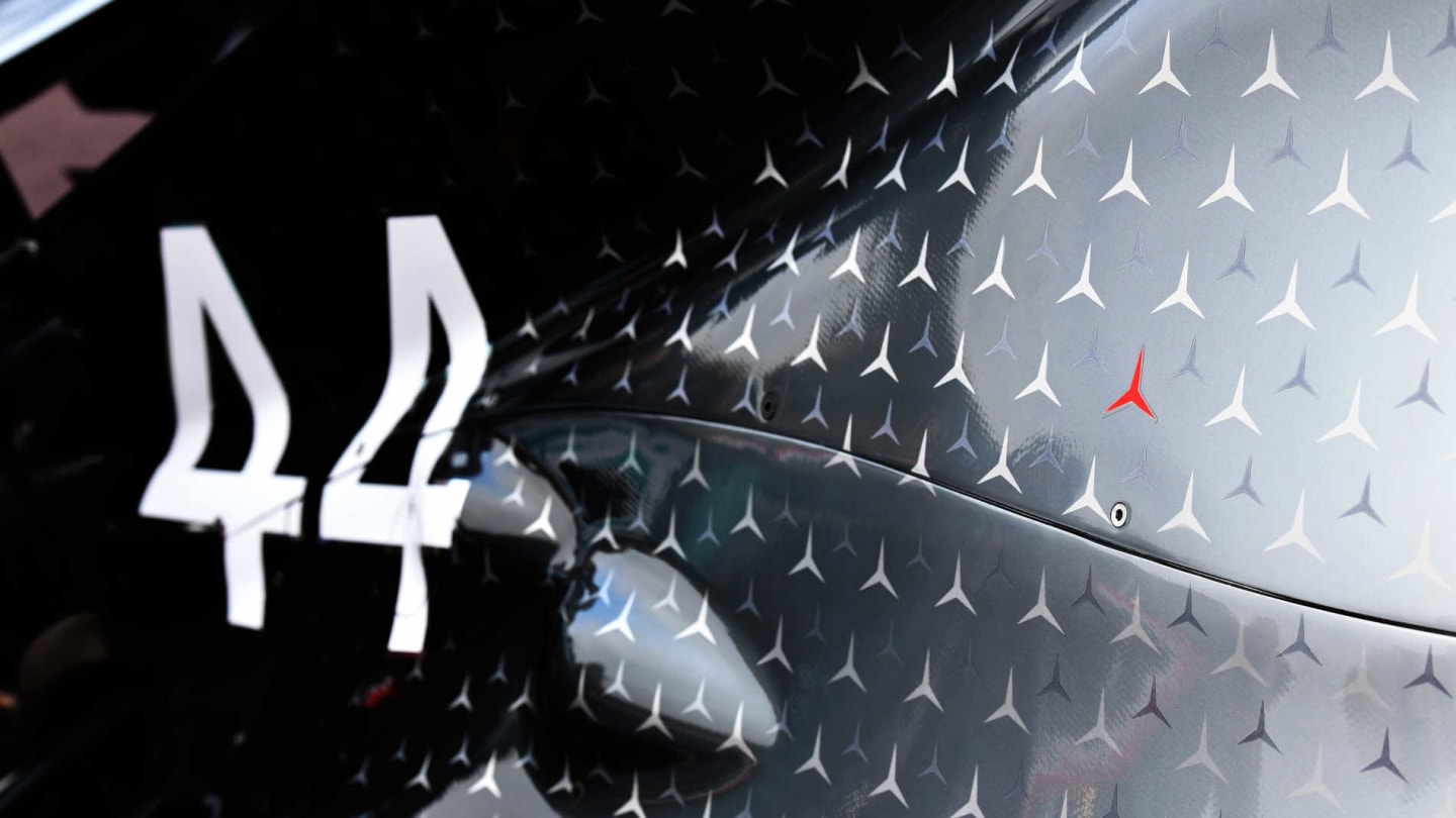 MONTE CARLO, MONACO - MAY 22: Red Star on Mercedes AMG F1 W10 in tribute of Niki Lauda during the