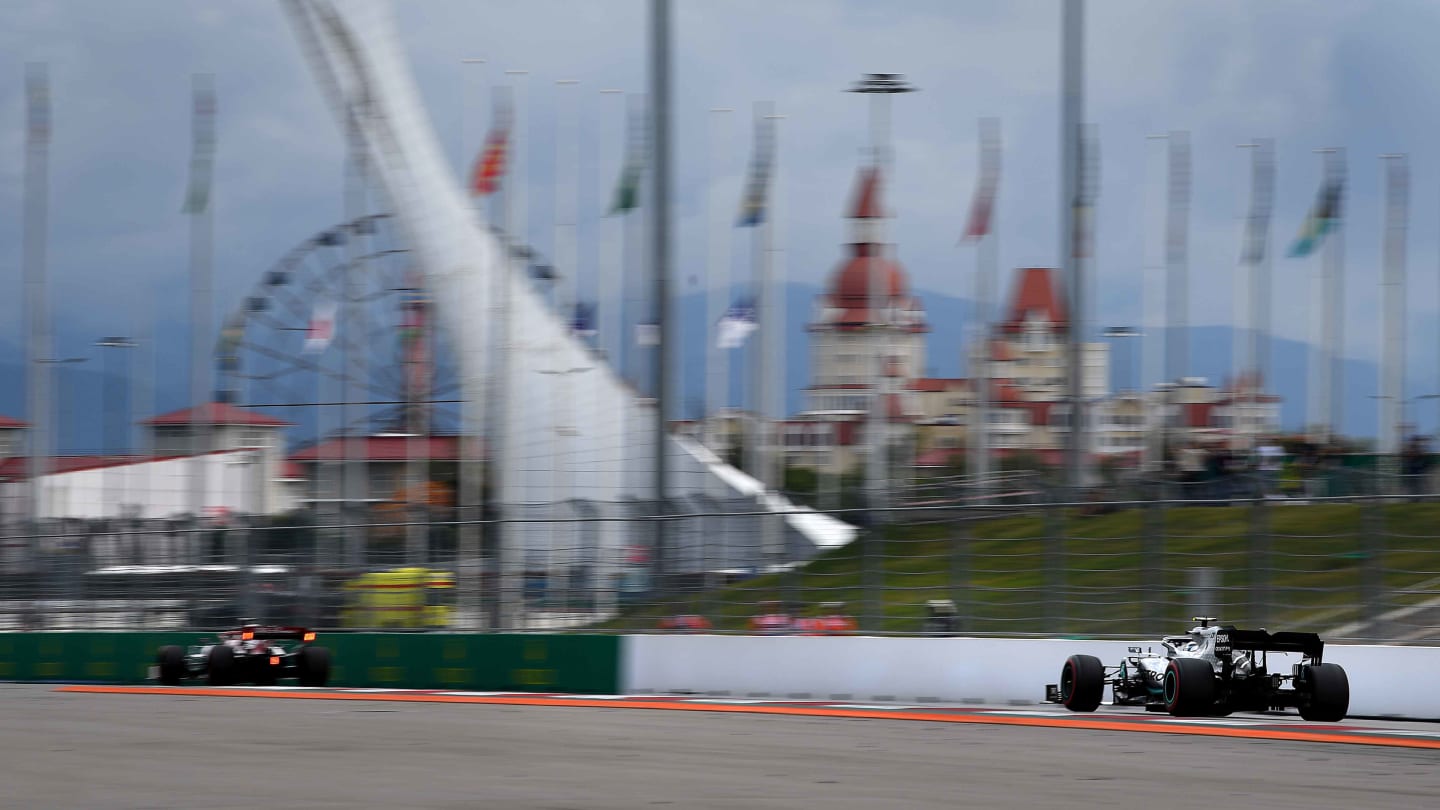 SOCHI, RUSSIA - SEPTEMBER 28: Valtteri Bottas driving the (77) Mercedes AMG Petronas F1 Team