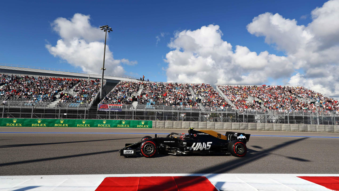 SOCHI, RUSSIA - SEPTEMBER 29: Kevin Magnussen of Denmark driving the (20) Haas F1 Team VF-19