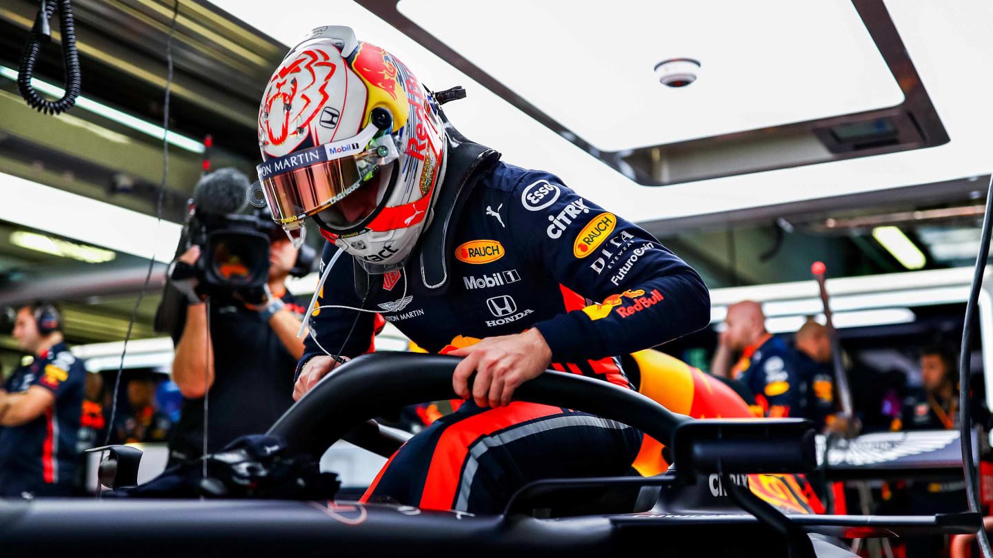 SOCHI, RUSSIA - SEPTEMBER 29: Max Verstappen of Netherlands and Red Bull Racing prepares to drive in the garage before the F1 Grand Prix of Russia at Sochi Autodrom on September 29, 2019 in Sochi, Russia. (Photo by Mark Thompson/Getty Images)