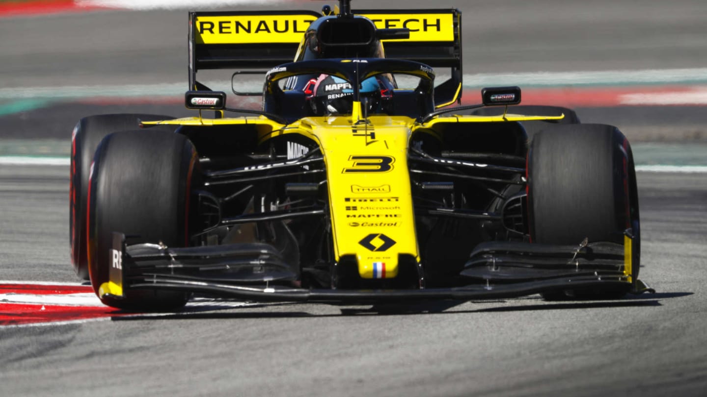 CIRCUIT DE BARCELONA-CATALUNYA, SPAIN - MAY 10: Daniel Ricciardo, Renault R.S.19 during the Spanish