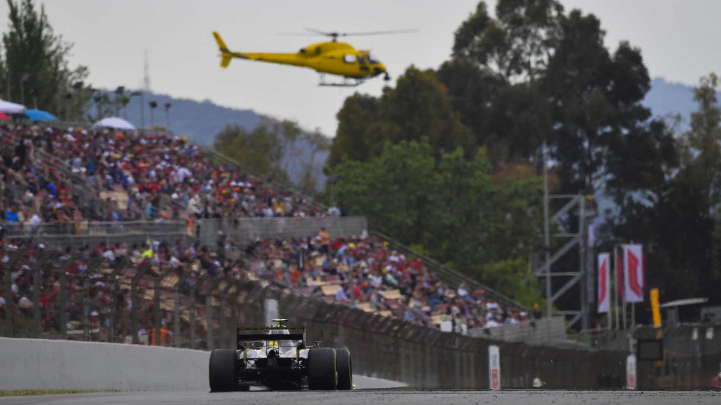 CIRCUIT DE BARCELONA-CATALUNYA, SPAIN - MAY 11: Kevin Magnussen, Haas VF-19 during the Spanish GP