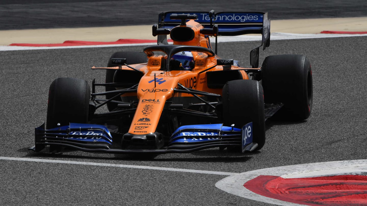 BAHRAIN INTERNATIONAL CIRCUIT, BAHRAIN - APRIL 02: Fernando Alonso, McLaren MCL34 during the