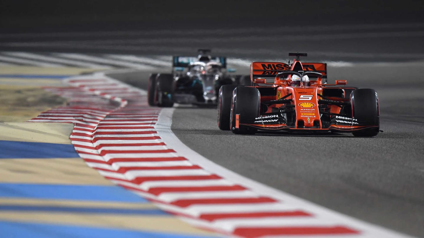 BAHRAIN INTERNATIONAL CIRCUIT, BAHRAIN - MARCH 31: Sebastian Vettel, Ferrari SF90 and Lewis