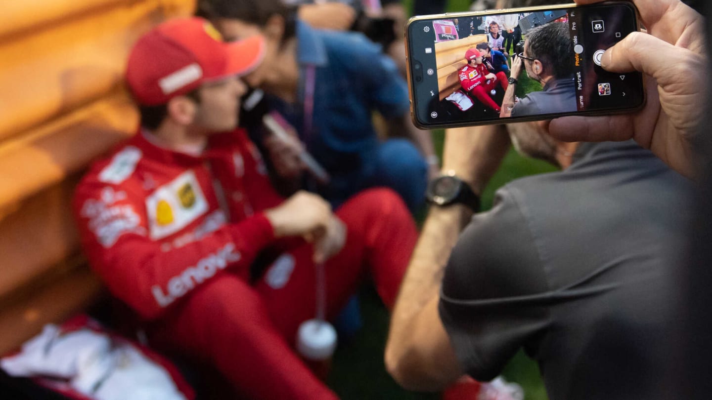 BAHRAIN INTERNATIONAL CIRCUIT, BAHRAIN - MARCH 31: Charles Leclerc, Ferrari on the grid with the